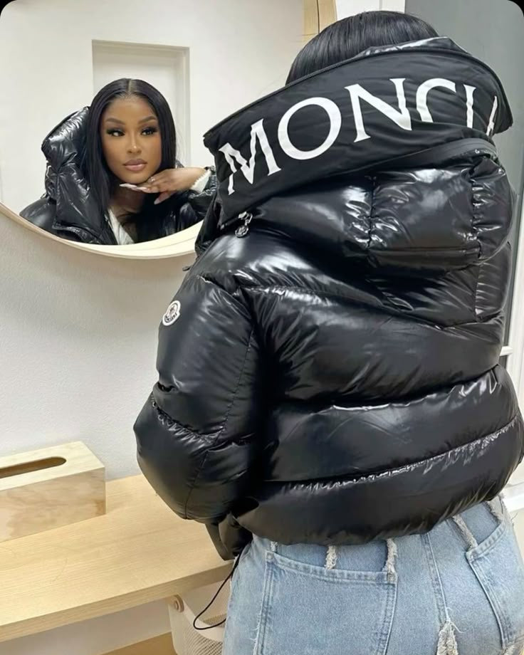 CLAIR LOGO PUFFER