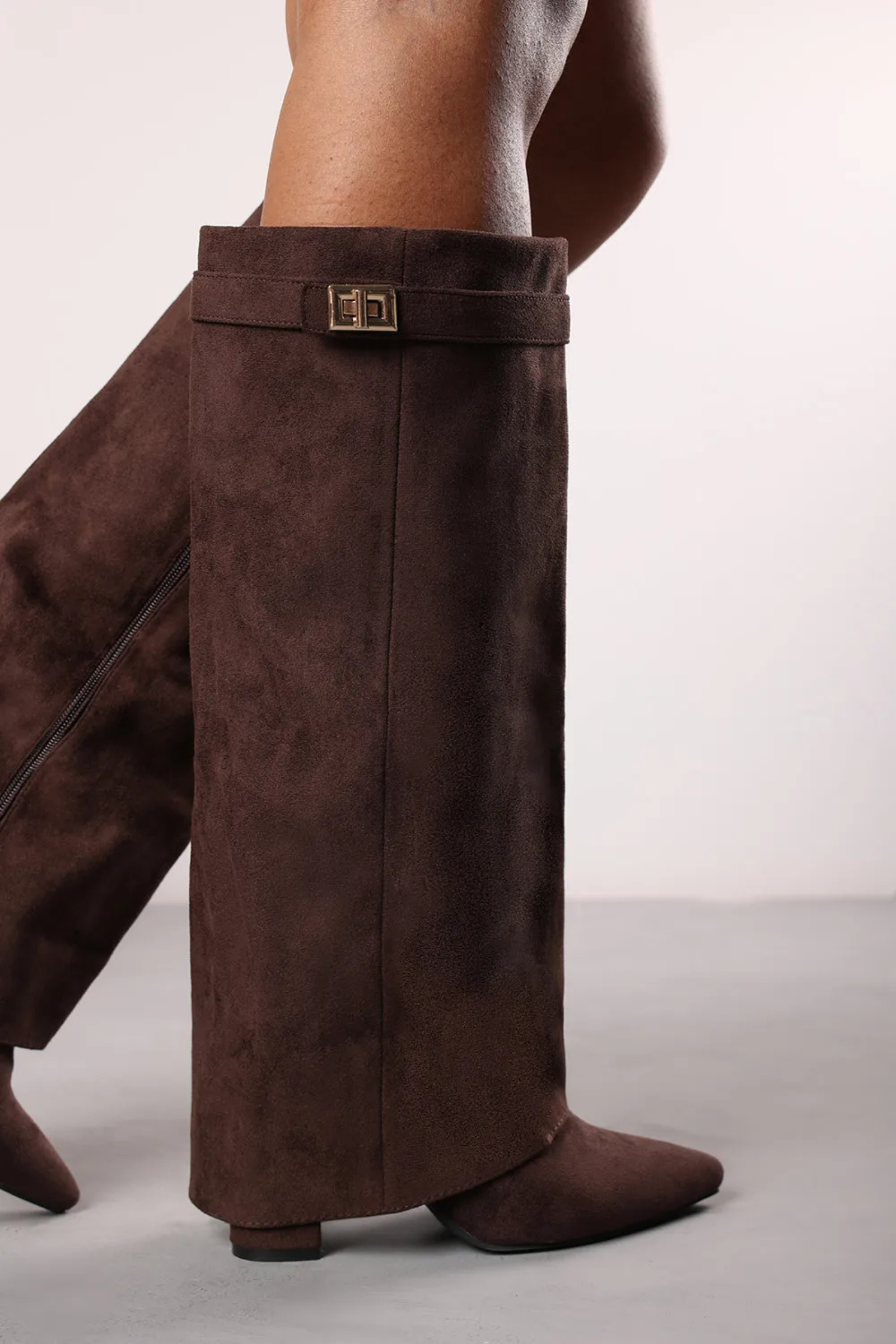 BEVERLY BOOTS