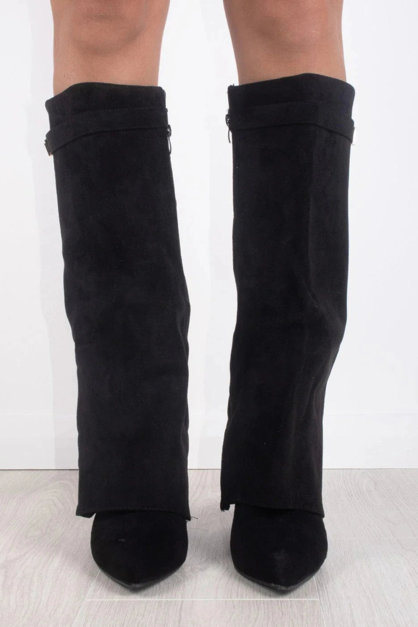 BEVERLY BOOTS