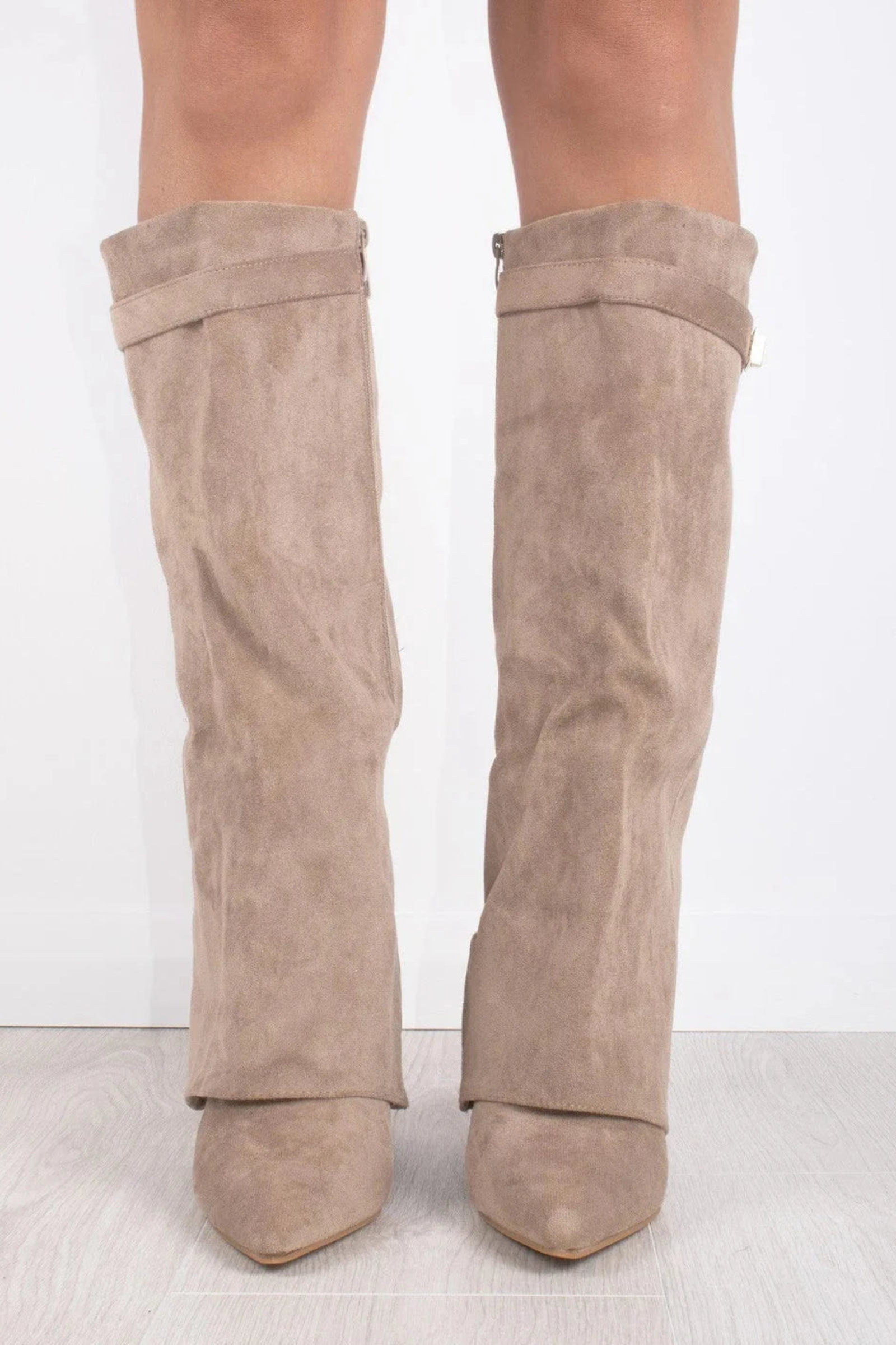 BEVERLY BOOTS